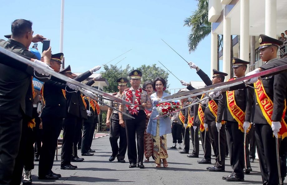 Tradisi Pedang Pora1